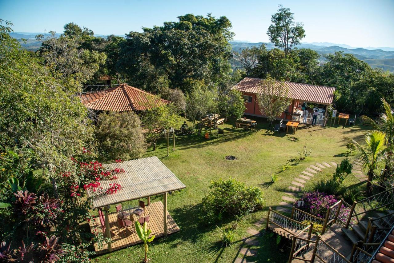 Hospedagem Beija-flor - Espaço Flor Das Águas Cunha Esterno foto